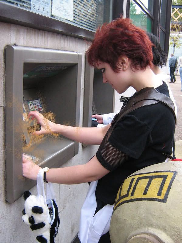 [Image: __Gaara_at_the_ATM___by_invisible_d.jpg]