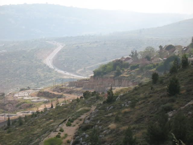 Walking Between Shiloh and Shvut Rachel