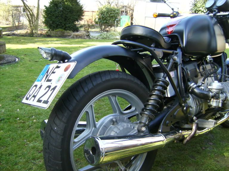 bmw015.jpg