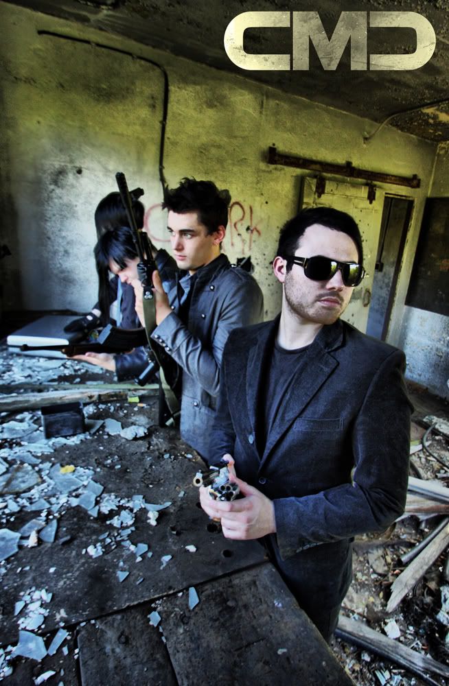 IMAGE: http://i138.photobucket.com/albums/q250/jlogic_2000/Common%20Man%20Down%20shoot%2010-7-11/1000pIMG_6519againwlogo.jpg