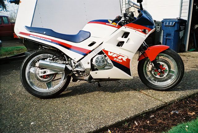 1986 Honda vfr750f battery #2