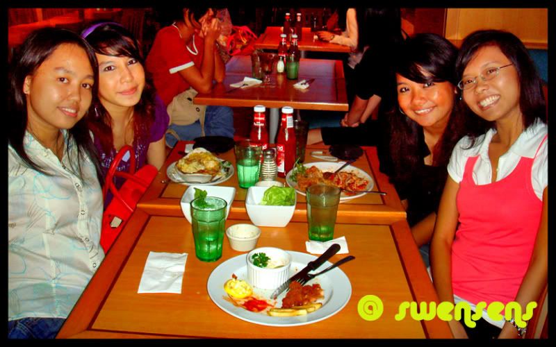 Photo Sharing and Video Hosting at Photobucket