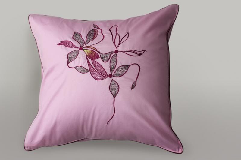 khuyến mại lớn cho bộ chăn ga gối thêu cao cấp Bellizeno - 2