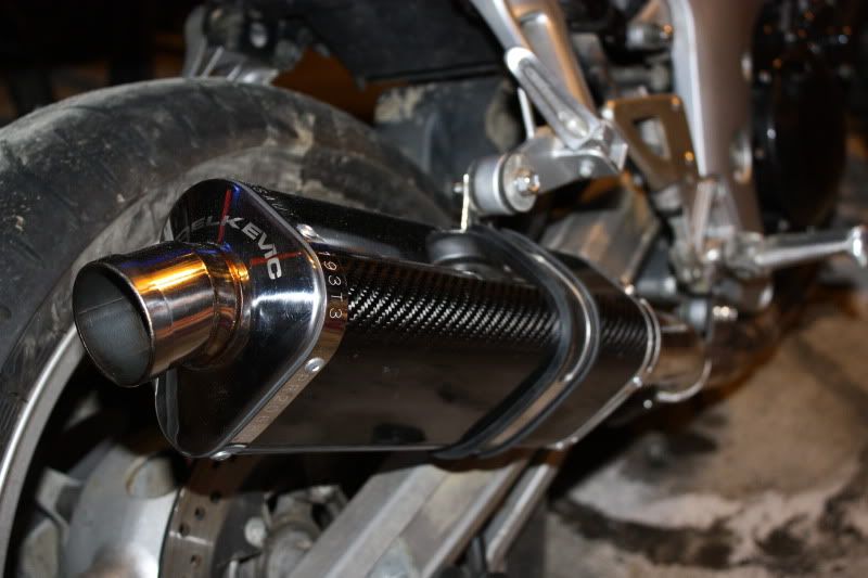 delkevic exhaust sv650