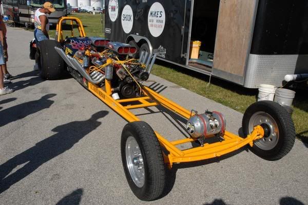 Dual-engine 500-inch Cad dragster