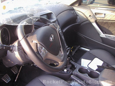 http://i138.photobucket.com/albums/q274/hacknik/RocketPunchAutoBlog-GenCoupe-7.png