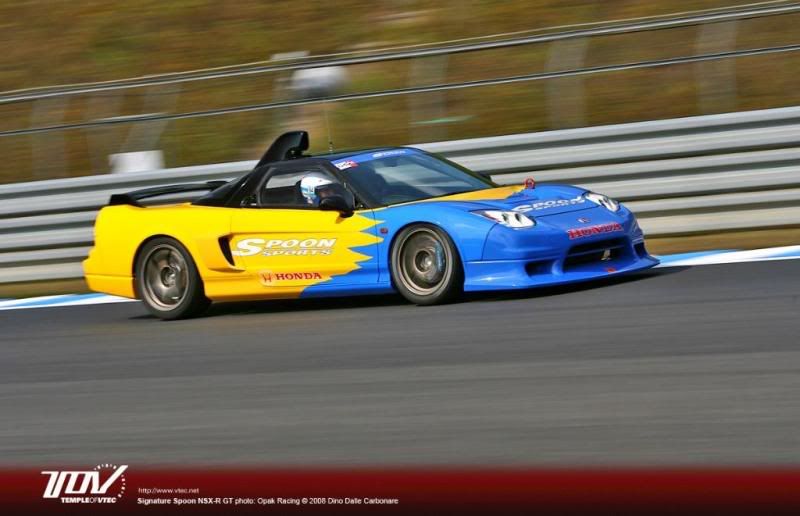 http://i138.photobucket.com/albums/q274/hacknik/nsx-r_gt-02.jpg